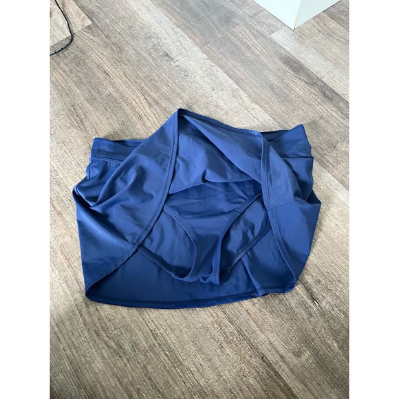Tropical Escape Women’s 10 Swim Skirt Skort Lined Modest Blue Swimsuit - Picture 3 of 5